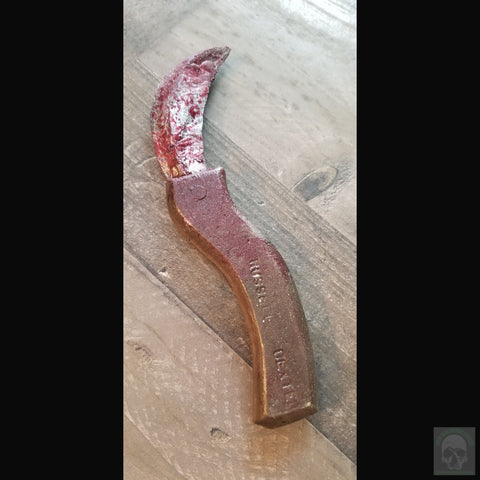 Claw Knife Prop